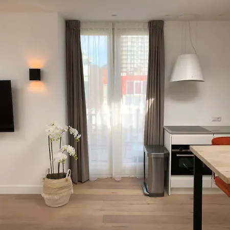 Orange Ocean Apartment